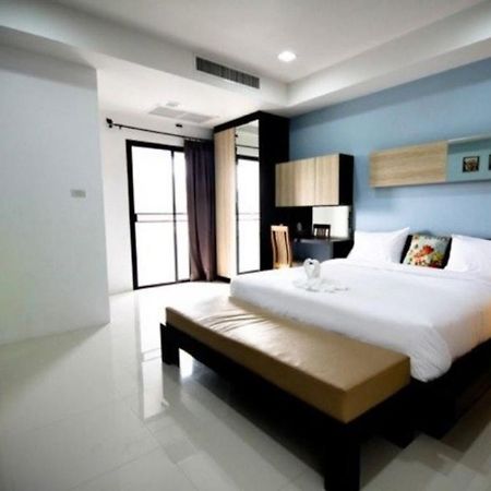 S5 Residence&Cafe Chalong Exterior foto